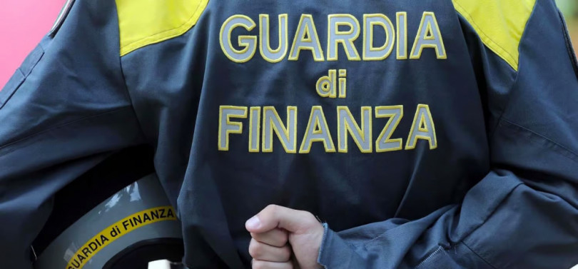 Sequestrati 3 milioni e mezzo di prodotti contraffatti